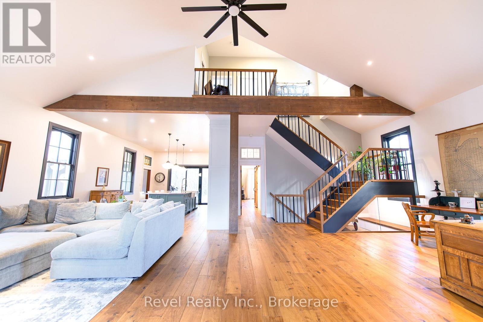 Great Room - 2331 N Nottawasaga 6 Concession, Clearview (Batteaux), ON - Indoor