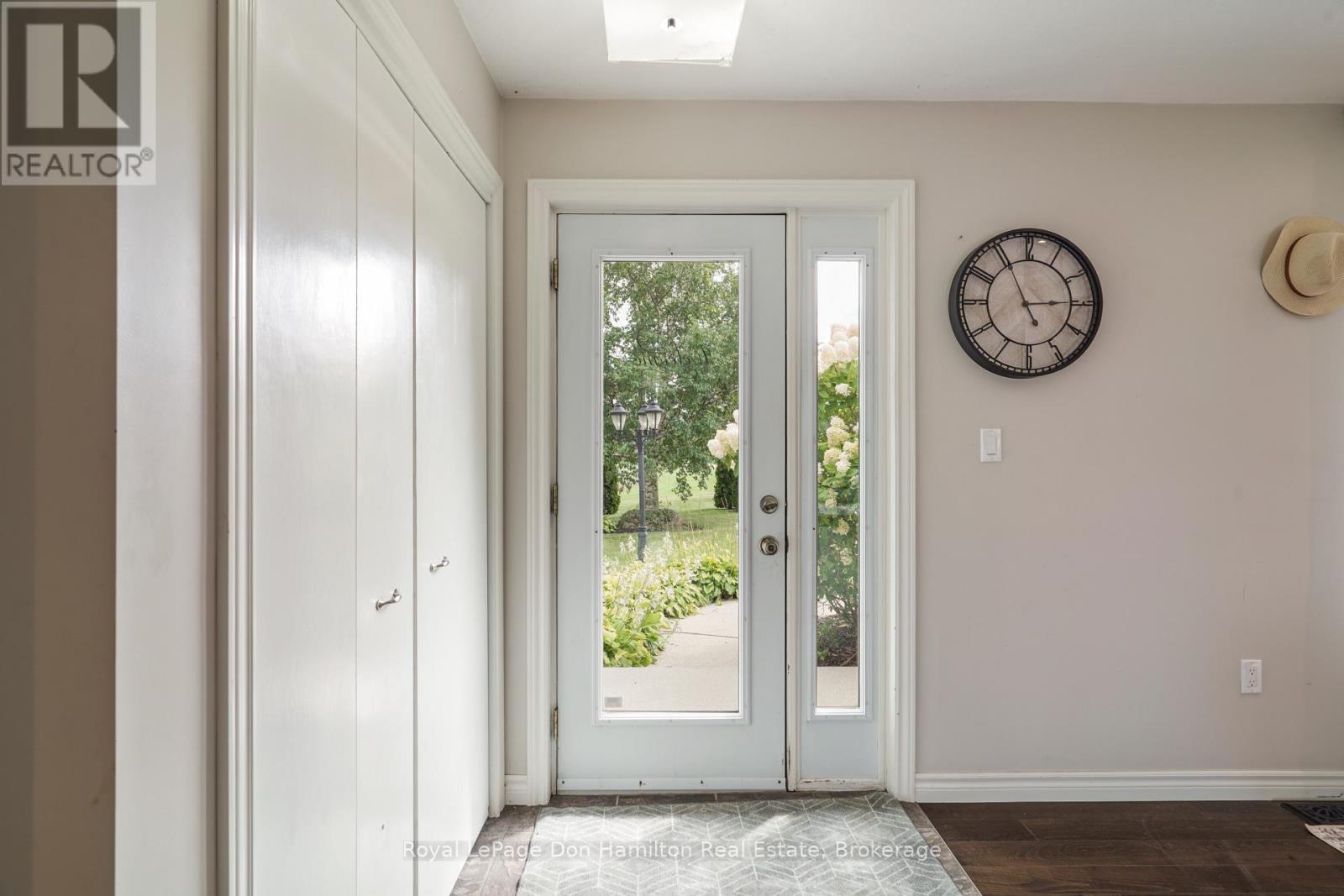 1009 Queen Street, Howick, ON