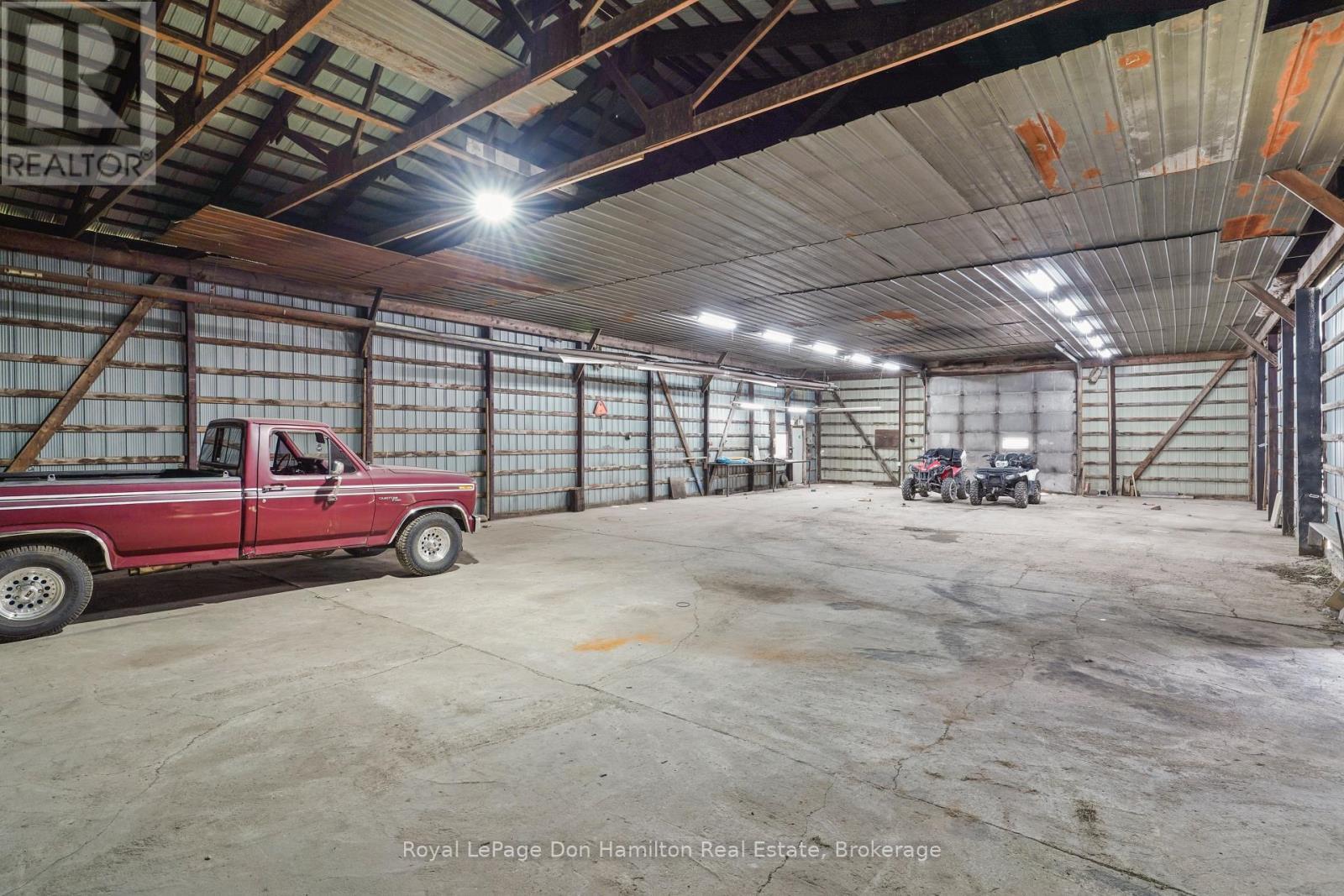 1009 Queen Street, Howick, ON