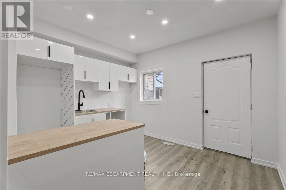 246 Mary Street, Hamilton, ON - Indoor