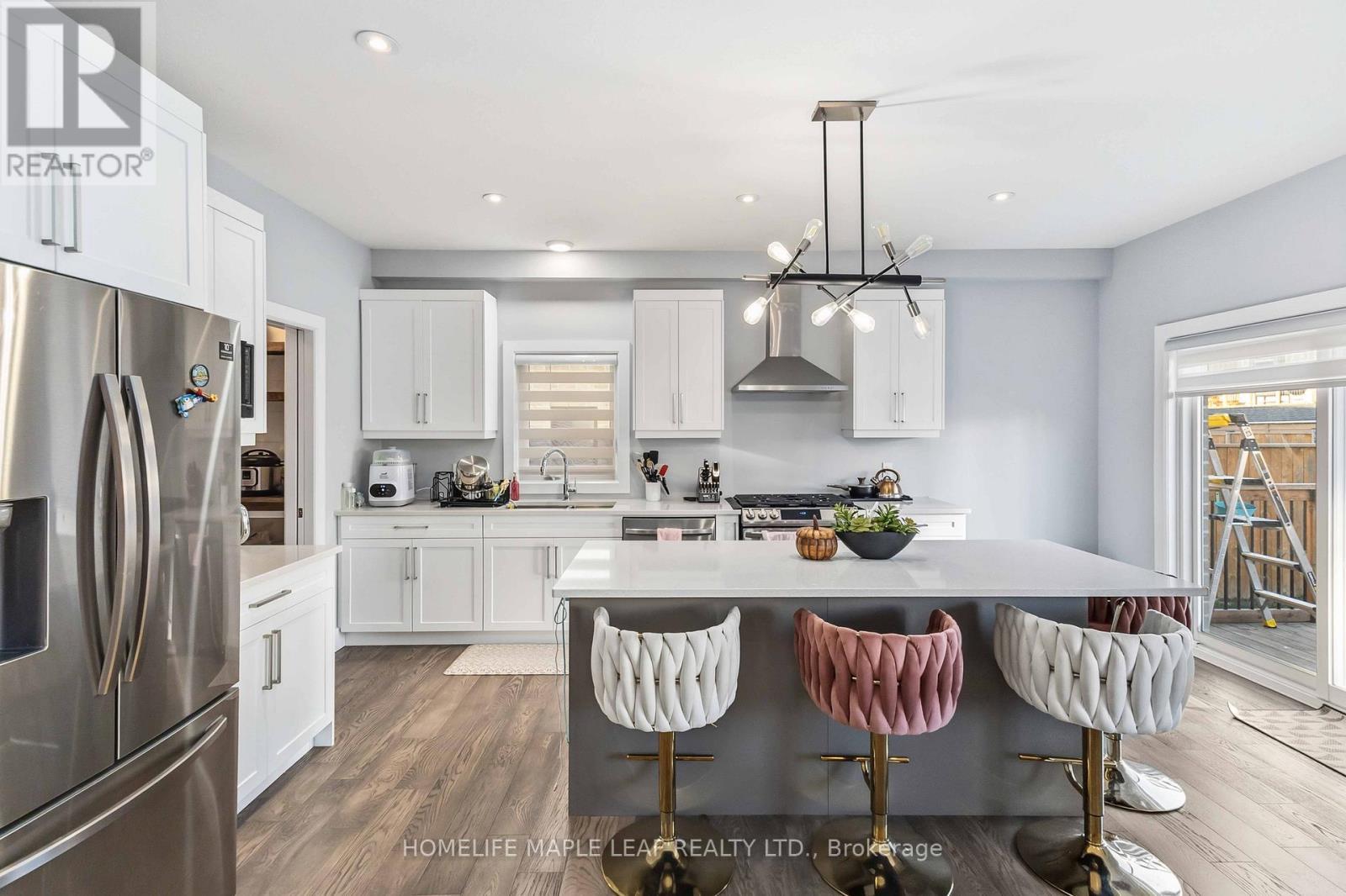 1576 Dylan Street, London East, ON - Indoor Photo Showing Other Room