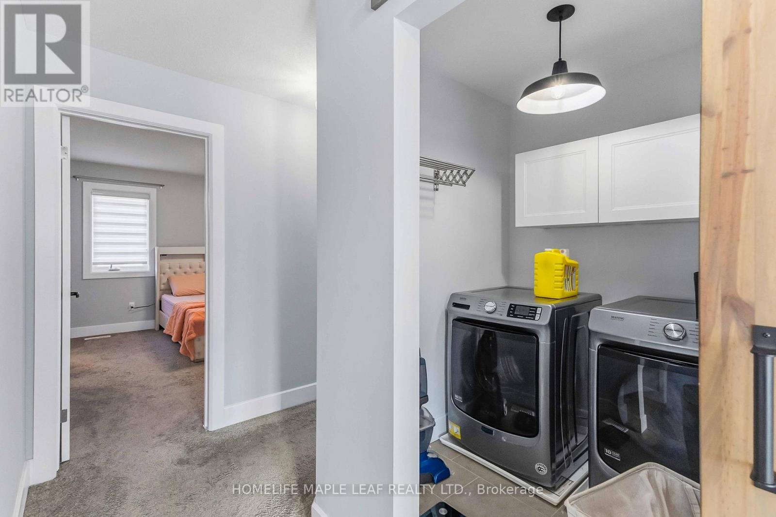 1576 Dylan Street, London East, ON - Indoor Photo Showing Laundry Room