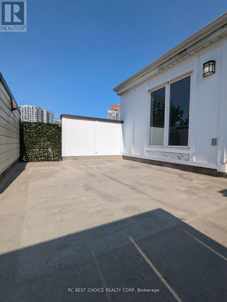 1229 - 22 Laidlaw Street, Toronto, ON - Outdoor With Exterior