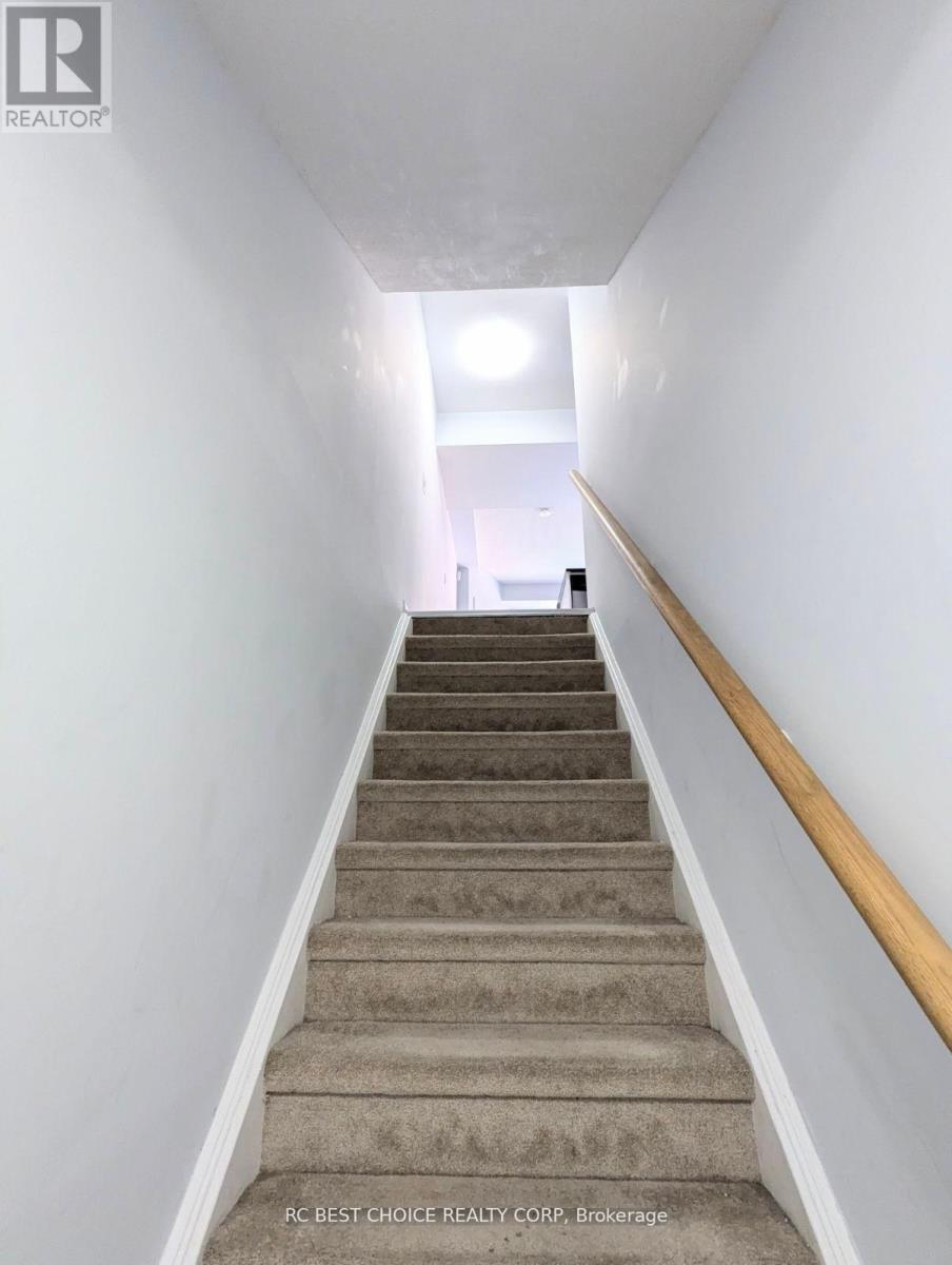 1229 - 22 Laidlaw Street, Toronto, ON - Indoor Photo Showing Other Room