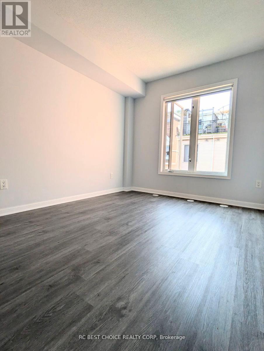 1229 - 22 Laidlaw Street, Toronto, ON - Indoor Photo Showing Other Room