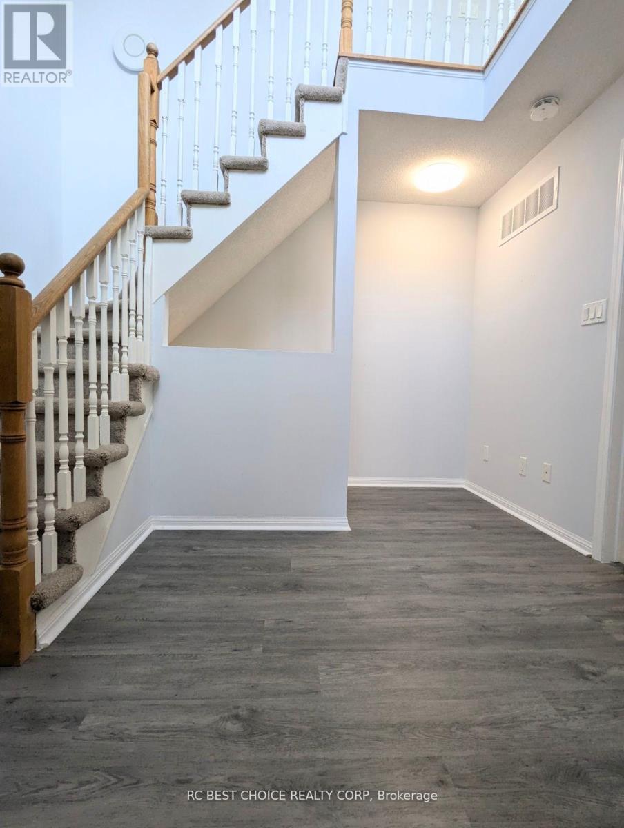 1229 - 22 Laidlaw Street, Toronto, ON - Indoor Photo Showing Other Room