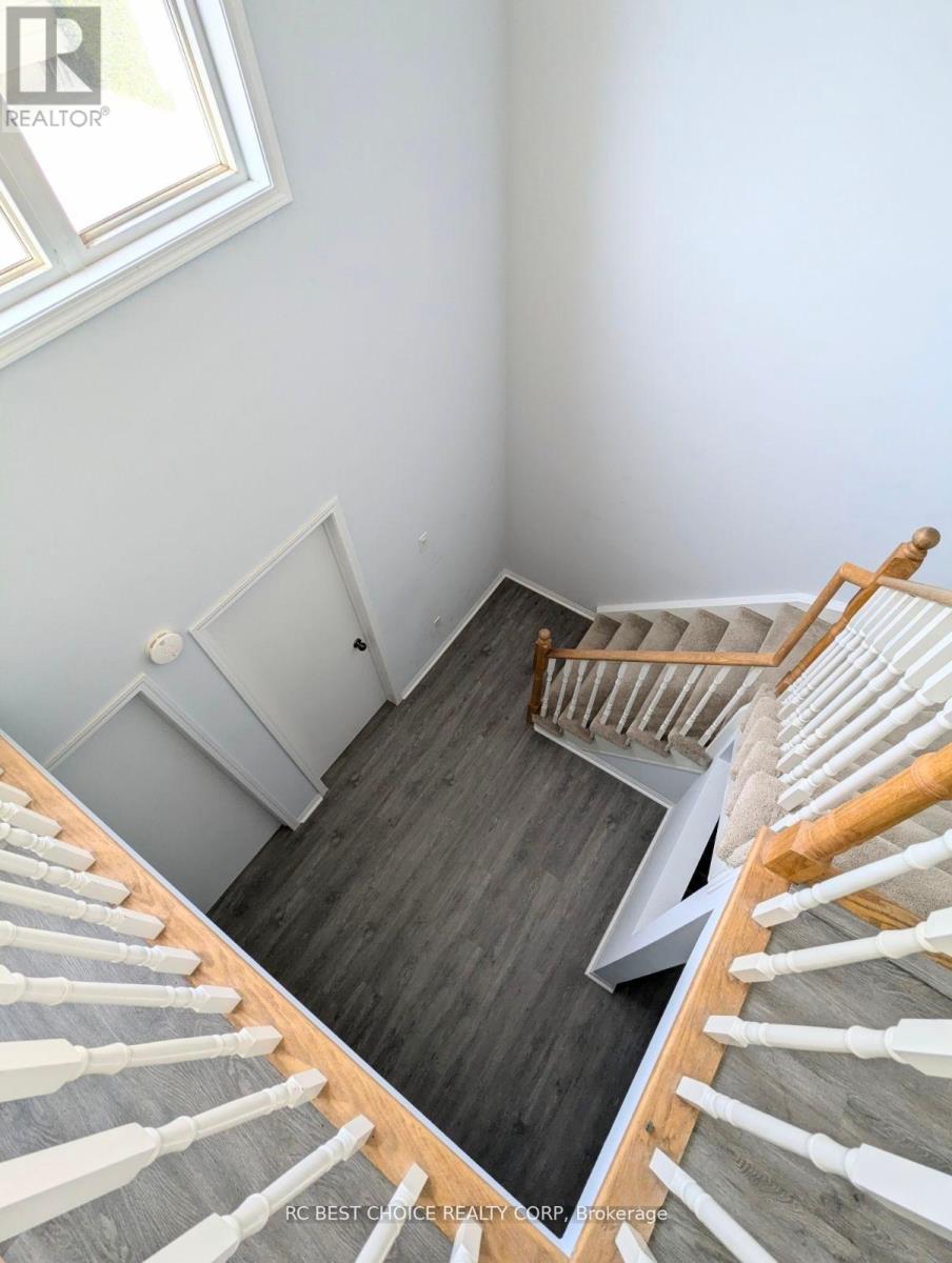 1229 - 22 Laidlaw Street, Toronto, ON - Indoor Photo Showing Other Room