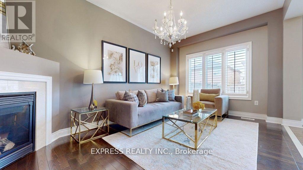 164 Mavrinac Boulevard, Aurora, ON - Indoor Photo Showing Living Room With Fireplace