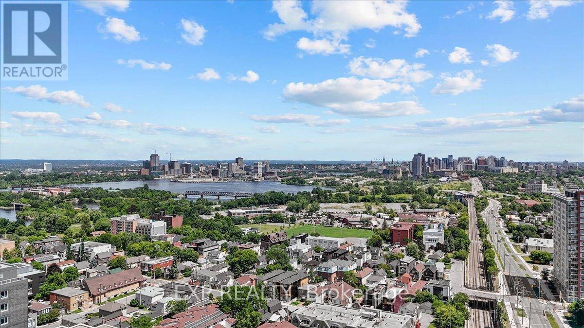 198 Hinchey Avenue, Ottawa, ON - Outdoor With View