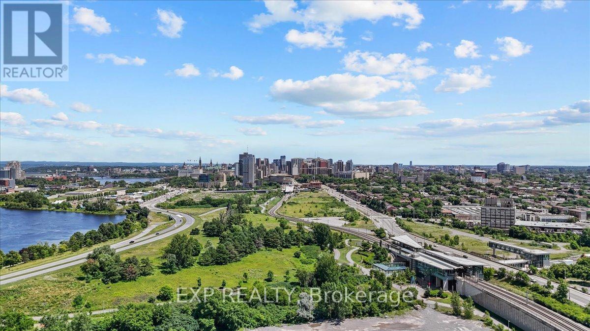 198 Hinchey Avenue, Ottawa, ON - Outdoor With View