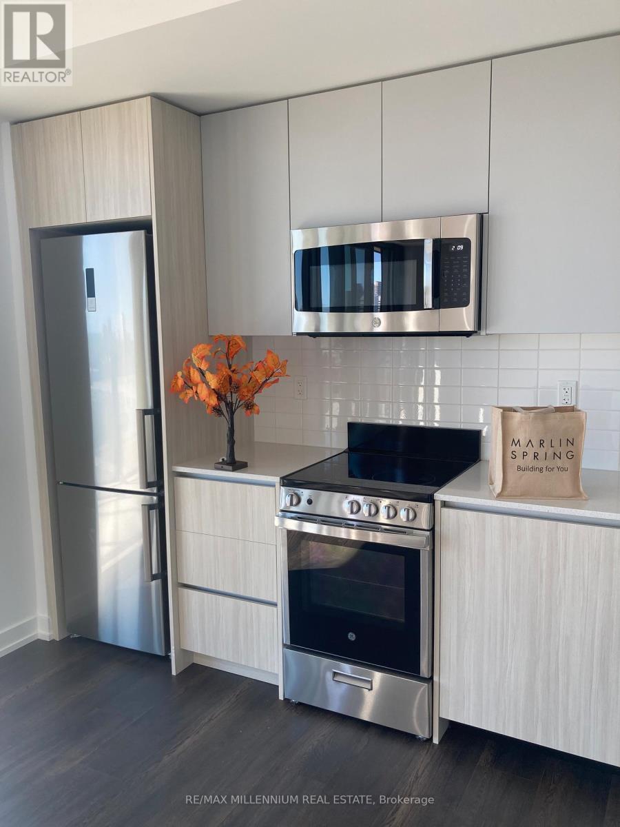 714 - 801 The Queensway, Toronto, ON - Indoor Photo Showing Kitchen With Stainless Steel Kitchen