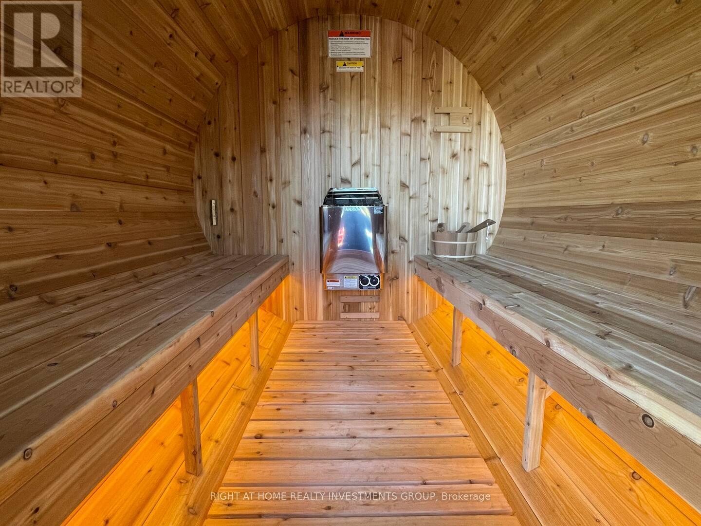 284 Kawartha Hideaway Road, Trent Lakes, ON - Indoor Photo Showing Other Room