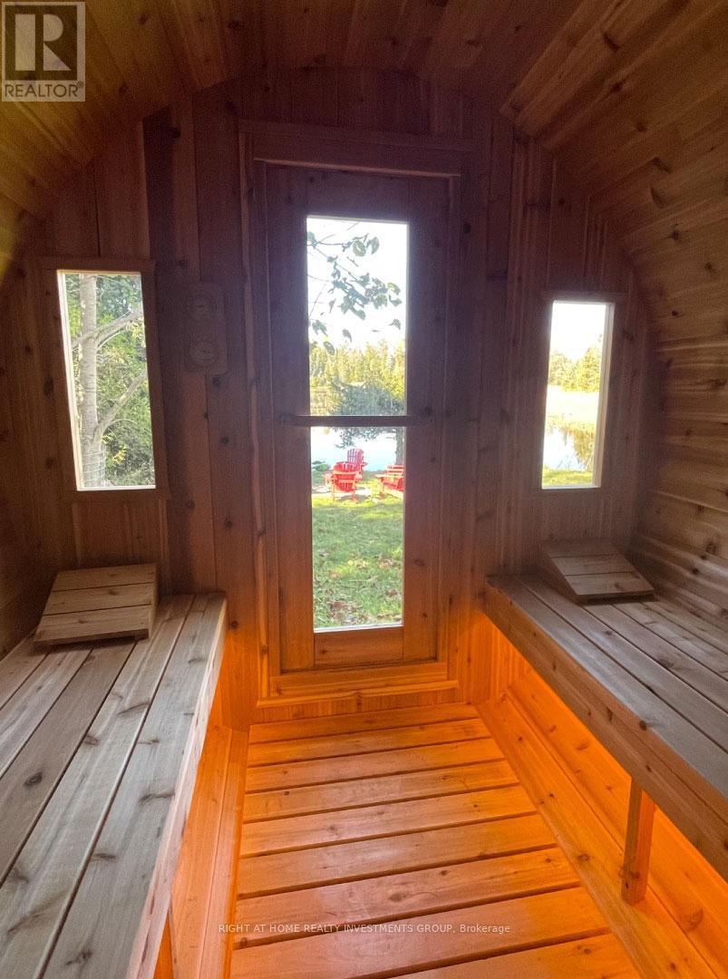 284 Kawartha Hideaway Road, Trent Lakes, ON - Indoor Photo Showing Other Room