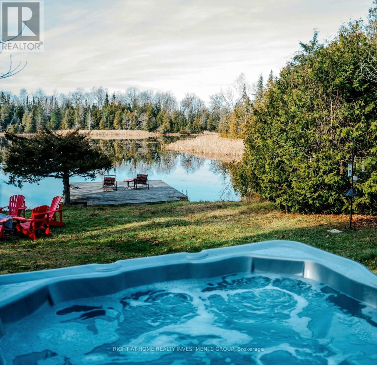 284 Kawartha Hideaway Road, Trent Lakes, ON - Outdoor With Body Of Water