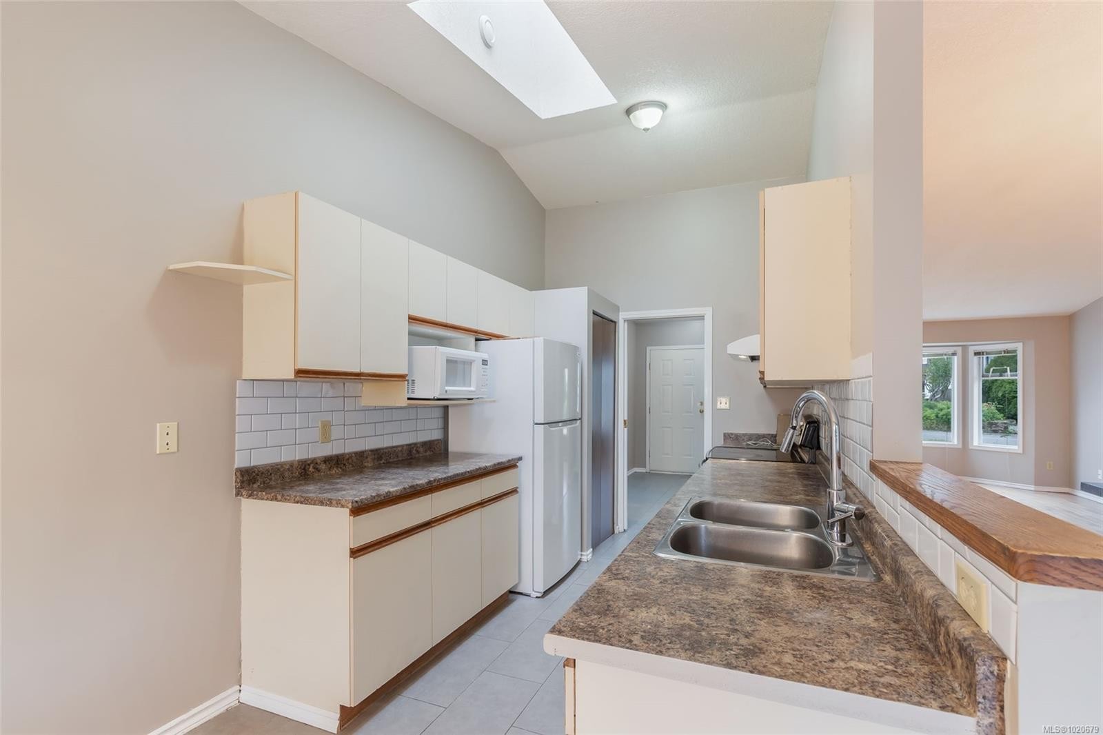 6253 Olympia Way, Nanaimo, BC