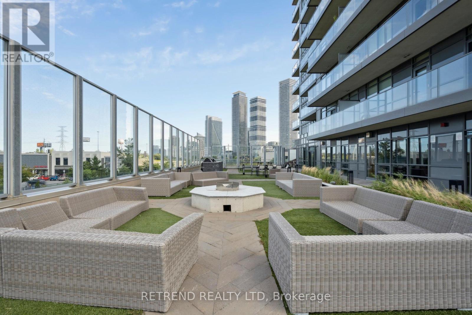 2403 - 36 Park Lawn Road, Toronto, ON - Outdoor With Balcony
