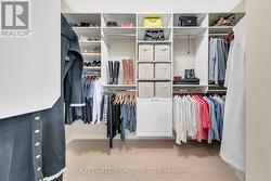 Dream Walk-In Closet -