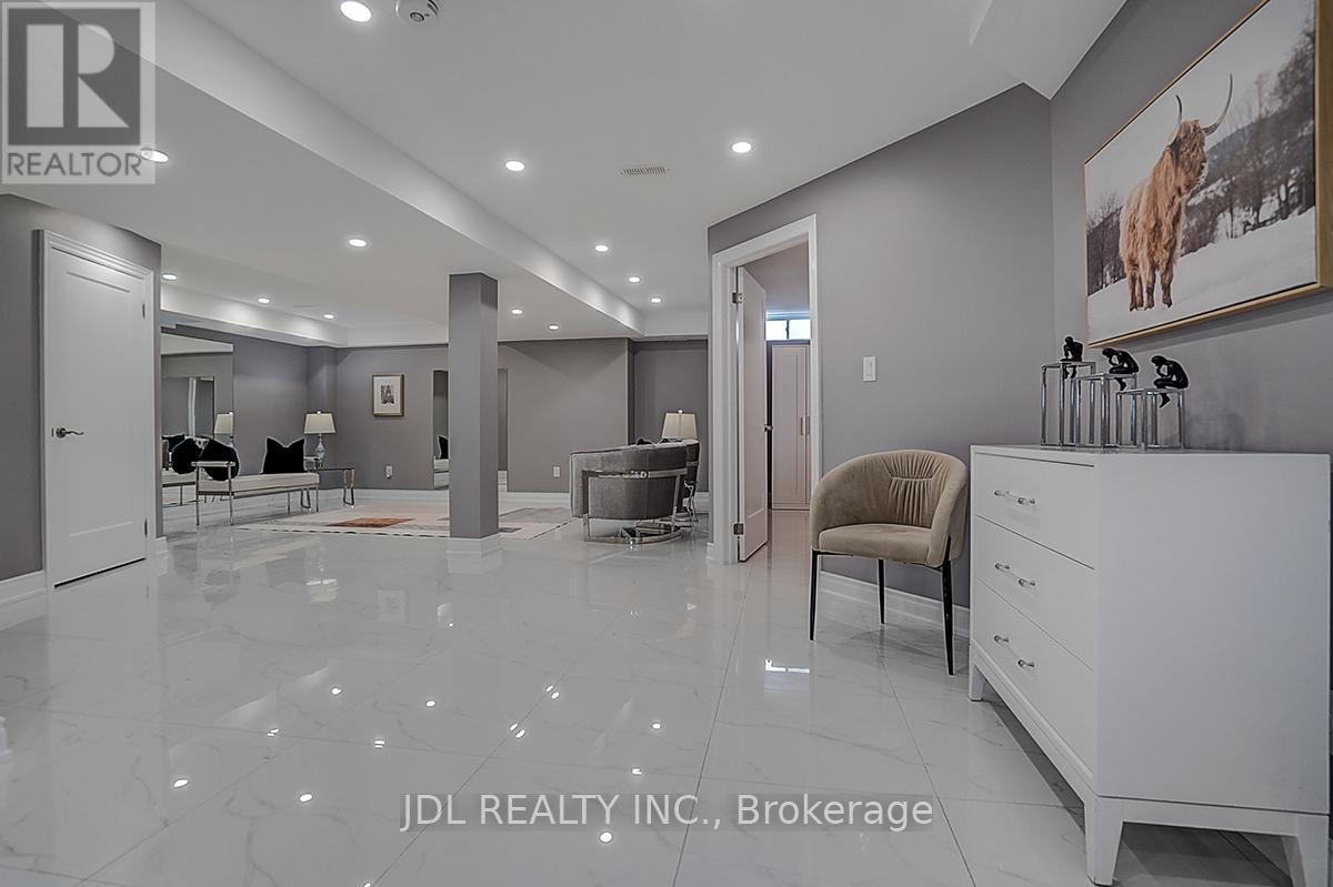 1 Alex Black Street, Vaughan, ON - Indoor Photo Showing Other Room