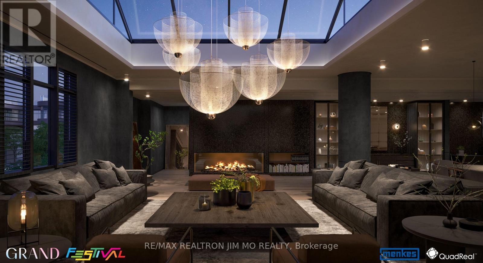 2903 - 8 Interchange Way, Vaughan, ON - Indoor Photo Showing Other Room