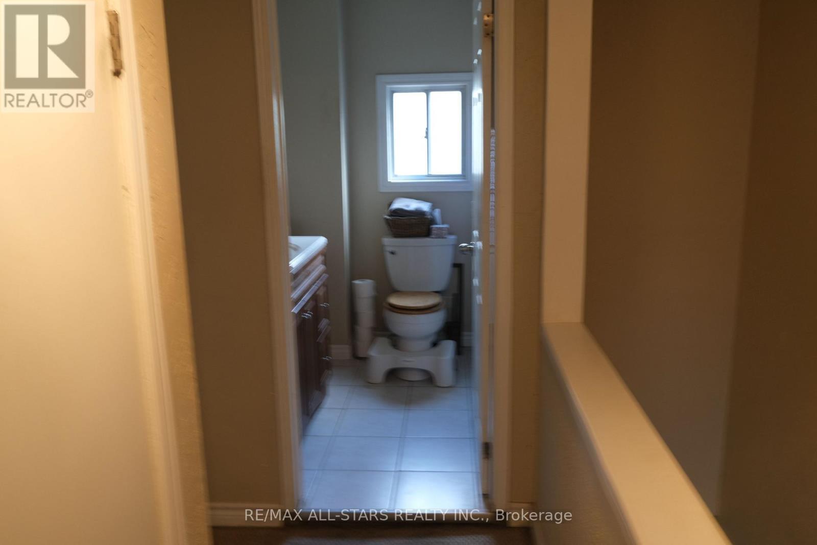 26 Niagara Street, Hamilton, ON - Indoor