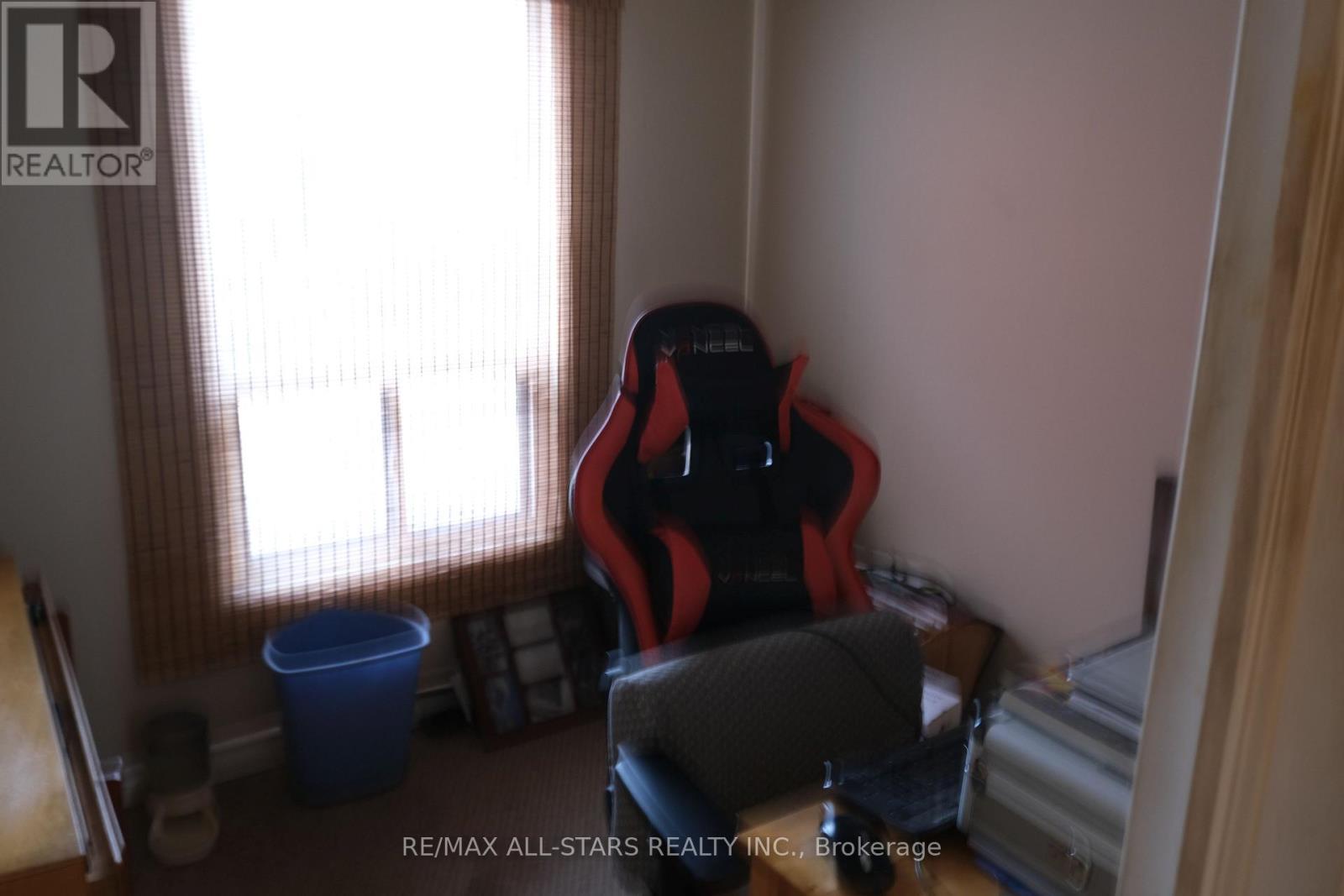 26 Niagara Street, Hamilton, ON - Indoor Photo Showing Other Room