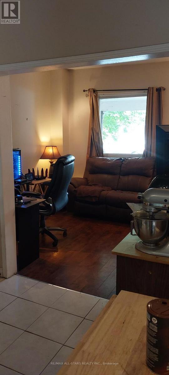 26 Niagara Street, Hamilton, ON