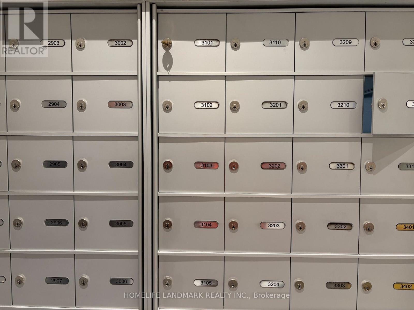 3101 - 238 Simcoe Street, Toronto, ON - Indoor