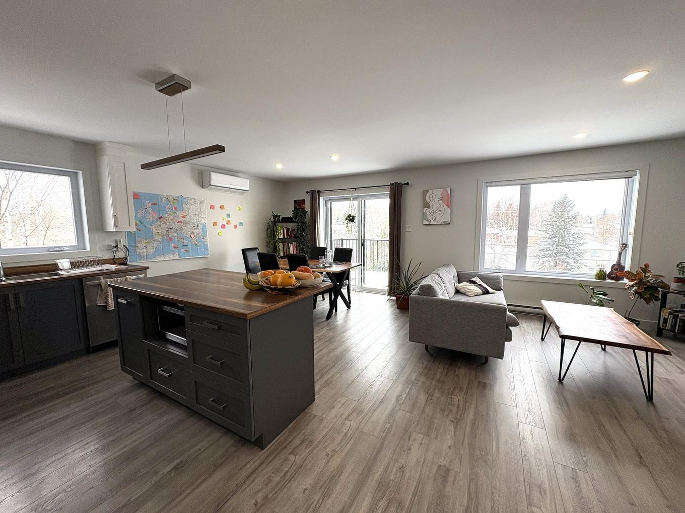 Overall view - 6-664 Av. Ste-Bernadette, Rouyn-Noranda, QC - Indoor