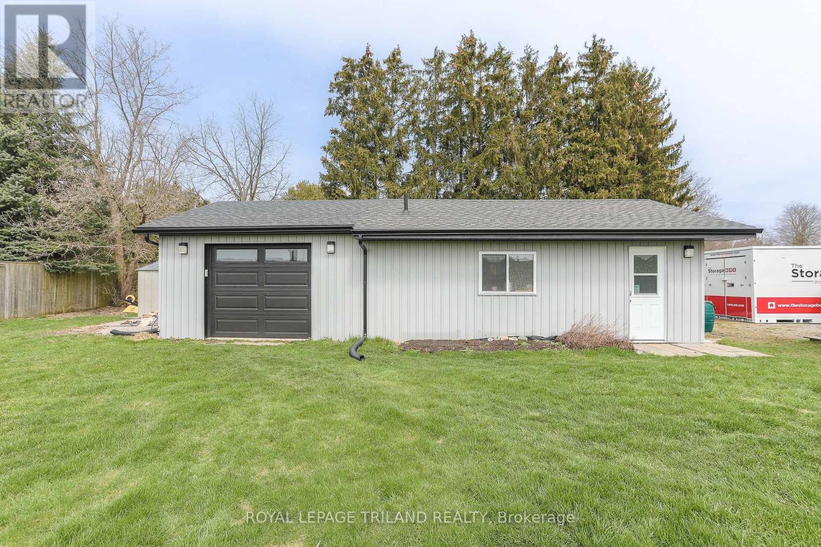 139 Coulter Ave Avenue, Central Elgin, ON - Outdoor