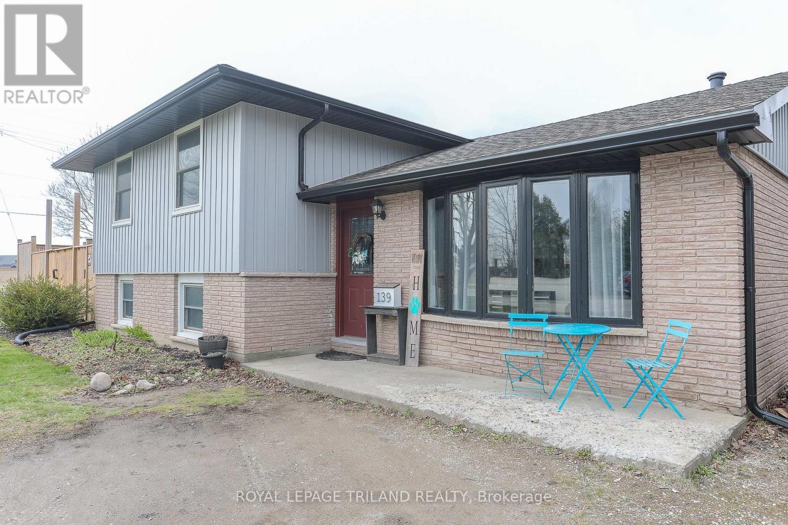 139 Coulter Ave Avenue, Central Elgin, ON - Outdoor With Exterior