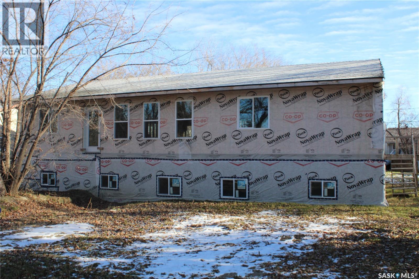 78 1St Street Sw, Wadena, SK - Outdoor