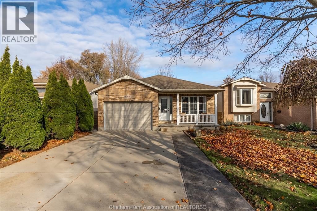 43 Greenfield Lane, Chatham, ON