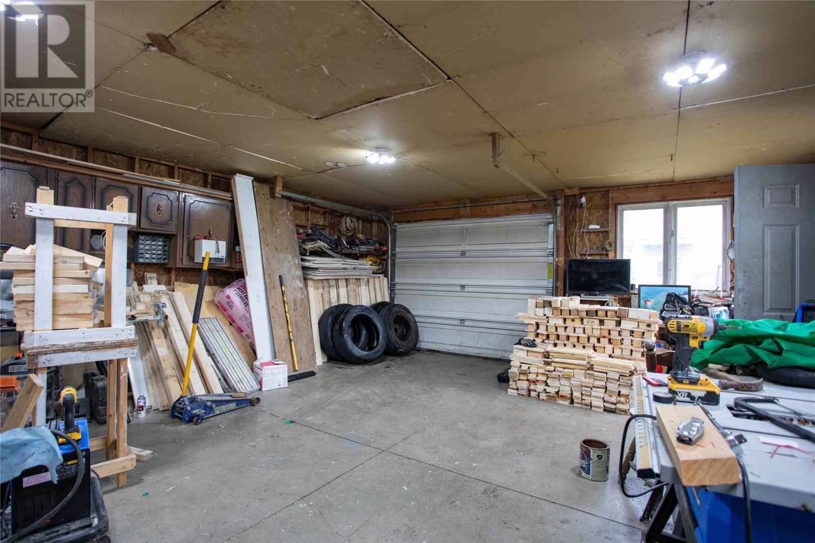 9-11 Pondside Road, Spaniards Bay, NL - Indoor Photo Showing Garage
