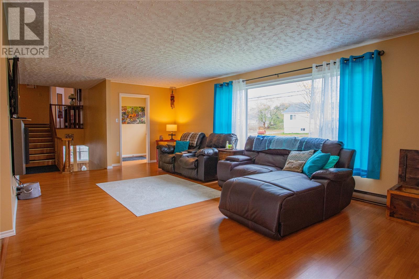 9-11 Pondside Road, Spaniards Bay, NL - Indoor Photo Showing Living Room