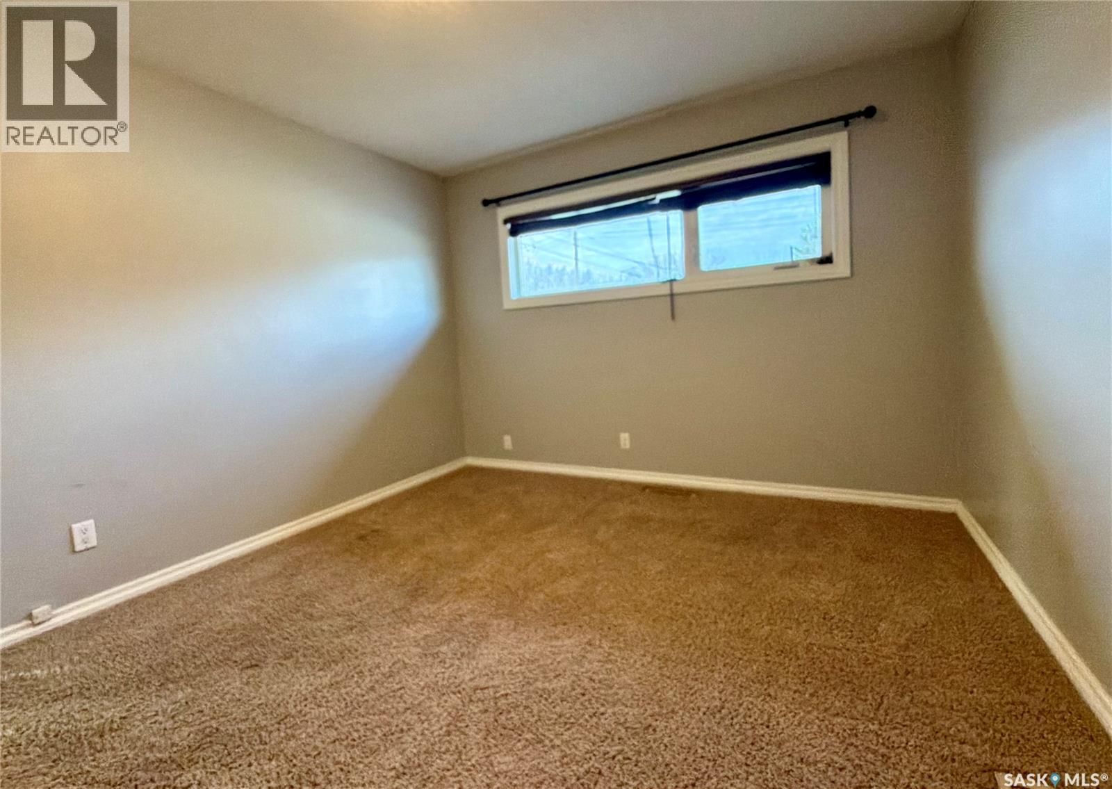 212 Garnet Street, Regina, SK - Indoor Photo Showing Other Room