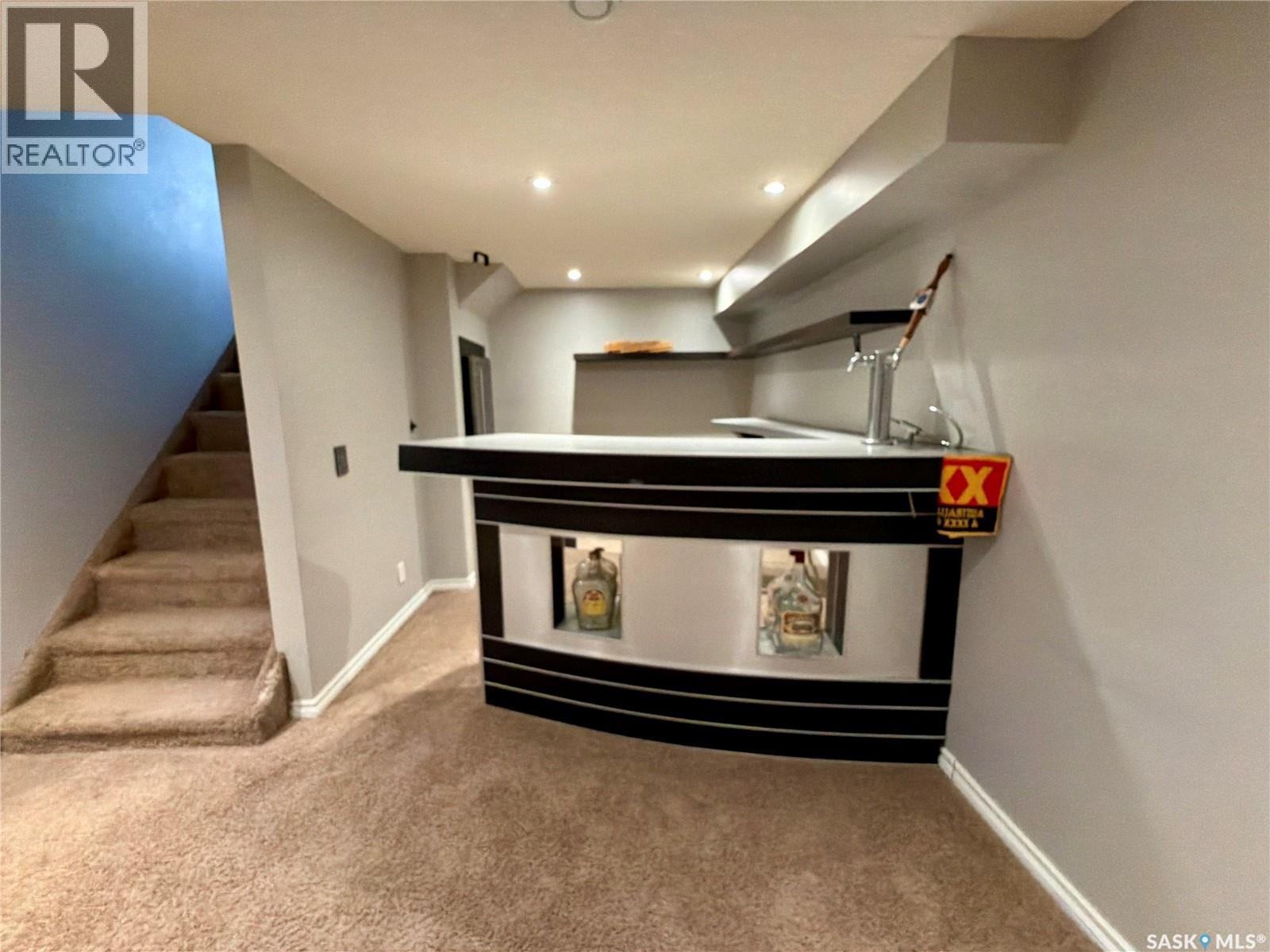 212 Garnet Street, Regina, SK - Indoor Photo Showing Other Room