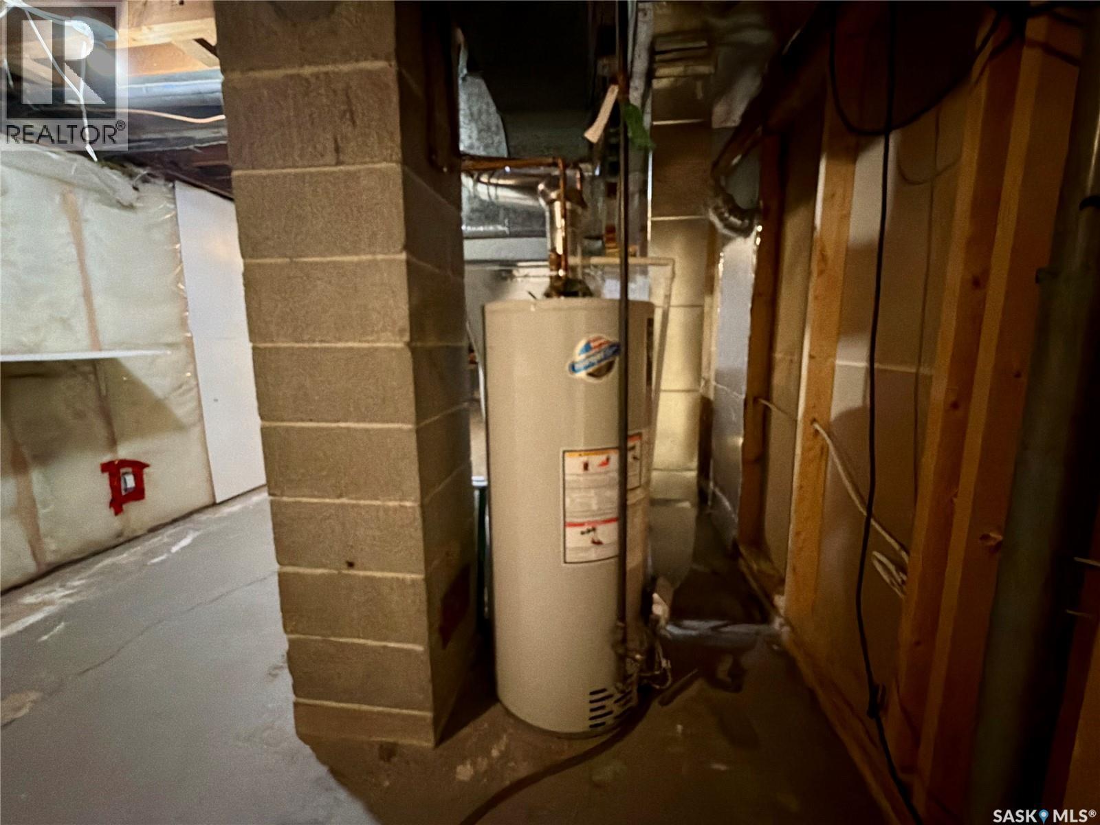 212 Garnet Street, Regina, SK - Indoor Photo Showing Basement