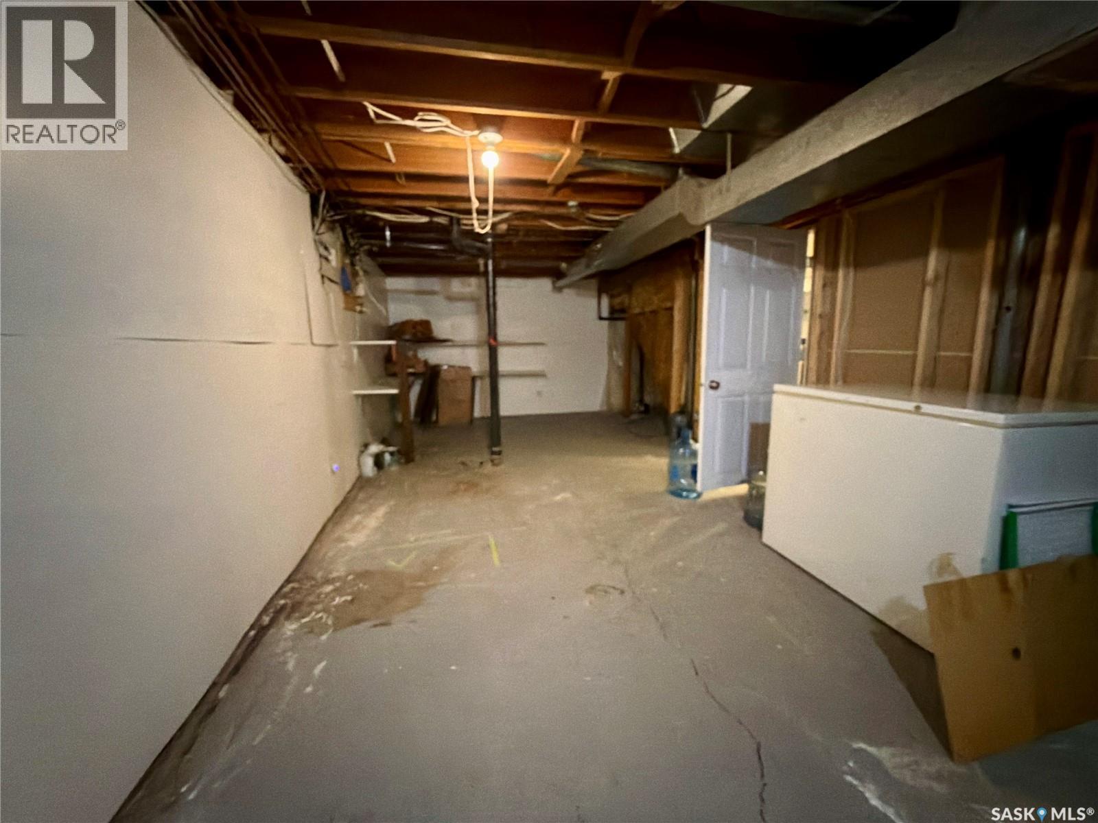 212 Garnet Street, Regina, SK - Indoor Photo Showing Basement