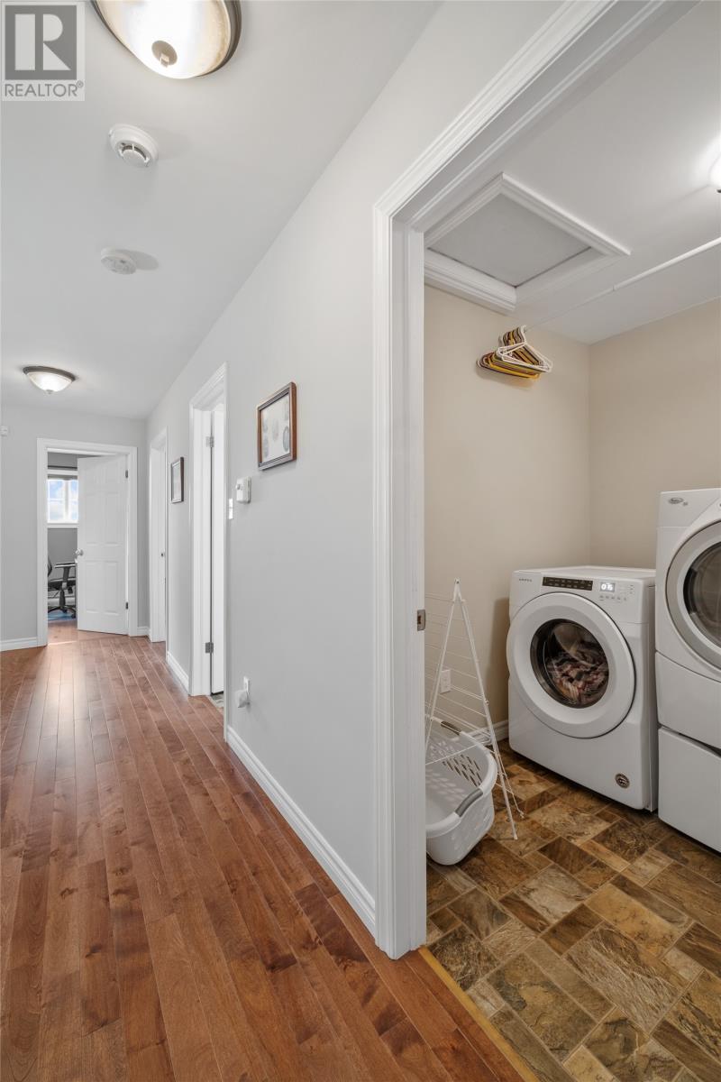76 Julieann Place, St. John'S, NL - Indoor Photo Showing Laundry Room