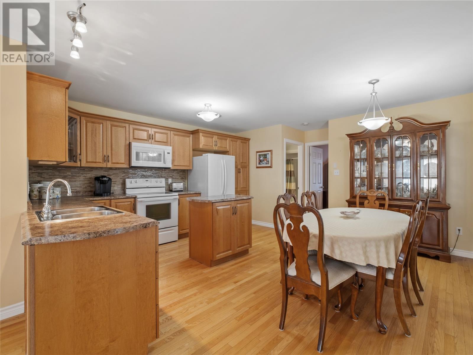 76 Julieann Place, St. John'S, NL - Indoor