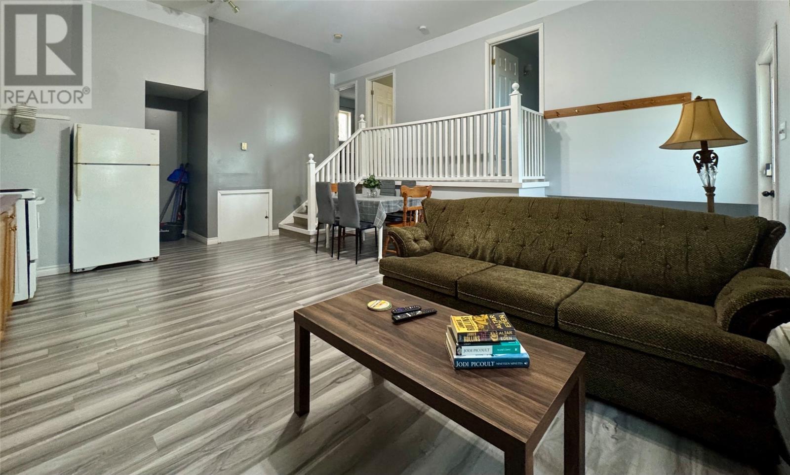 201-211 Main Street, Come By Chance, NL - Indoor Photo Showing Living Room