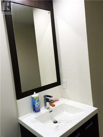 509 - 120 Harrison Garden Boulevard, Toronto, ON - Indoor Photo Showing Bathroom