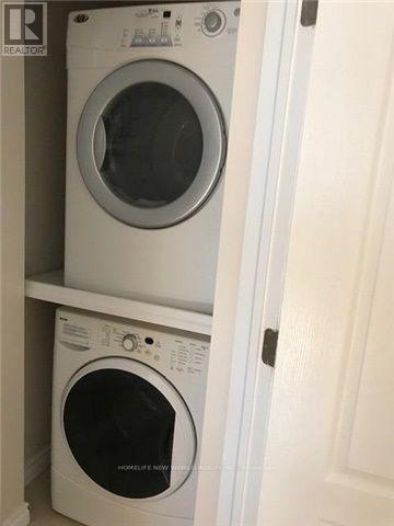 Main - 33 Pheasant Valley Court, Markham, ON - Indoor Photo Showing Laundry Room