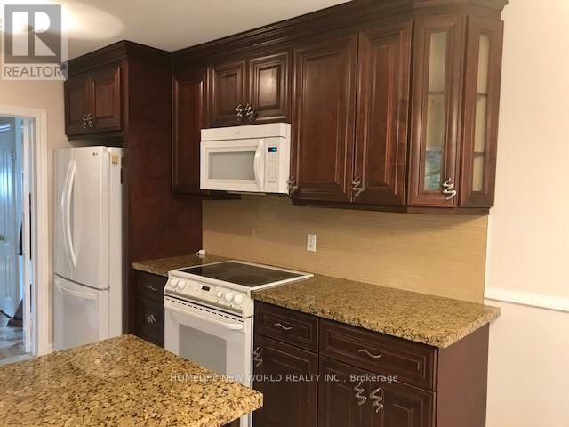 Main - 33 Pheasant Valley Court, Markham, ON - Indoor Photo Showing Kitchen