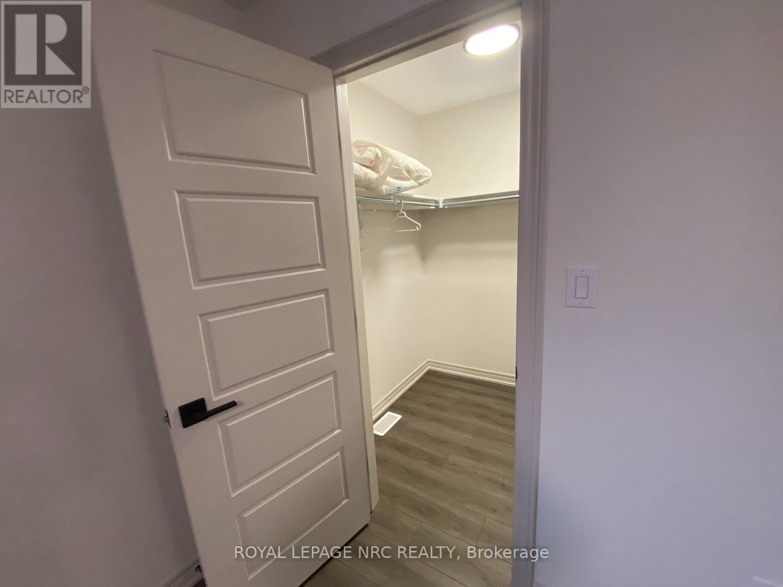 3355 Willguard Court, Niagara Falls (Chippawa), ON - Indoor