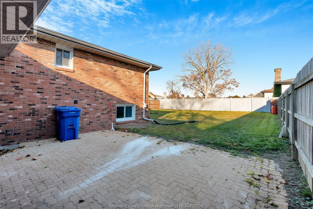 3158 Briarbank, Windsor, ON - Outdoor