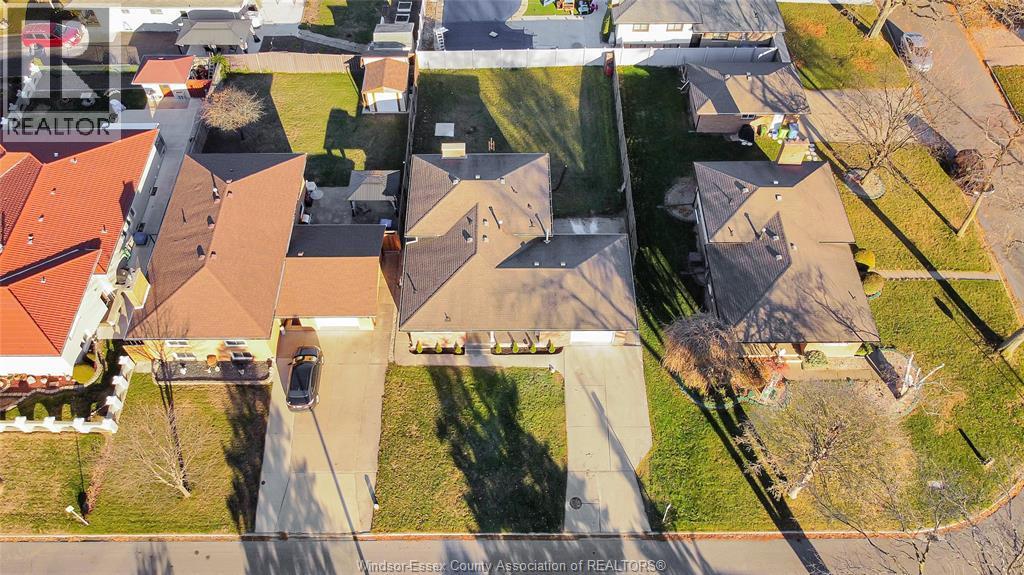 3158 Briarbank, Windsor, ON - With View