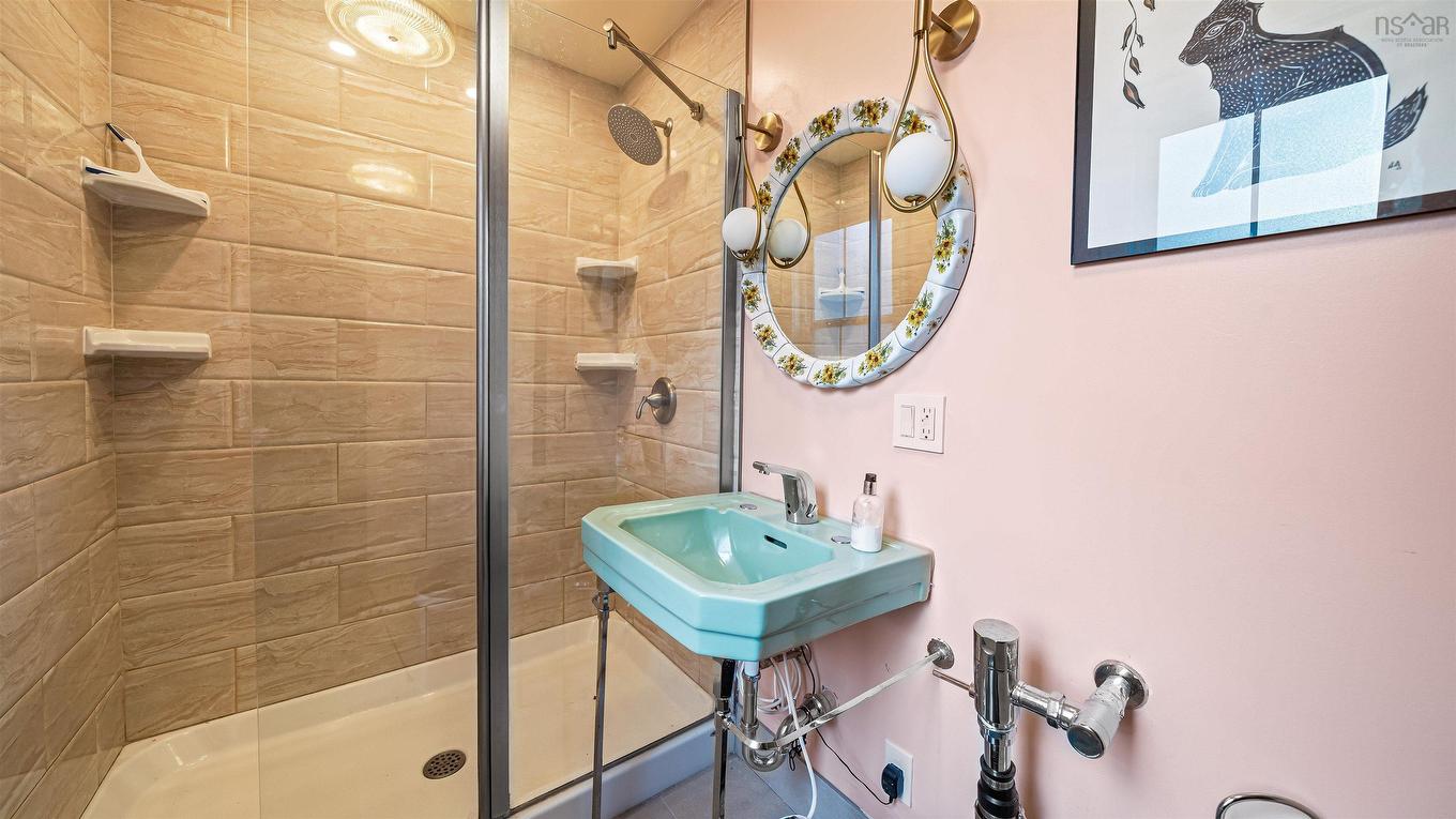 132 Prince Albert Road, Dartmouth, NS