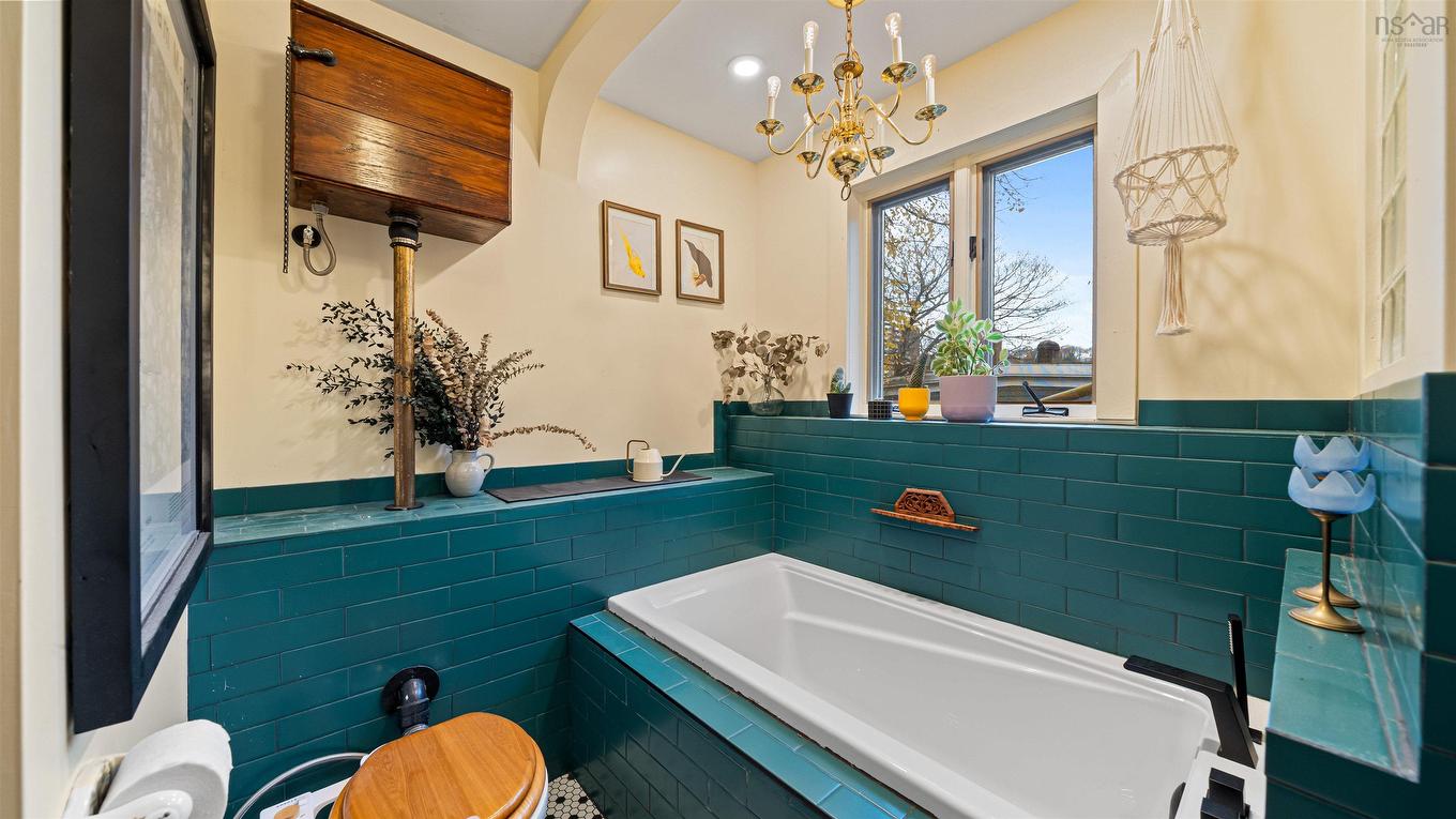 132 Prince Albert Road, Dartmouth, NS