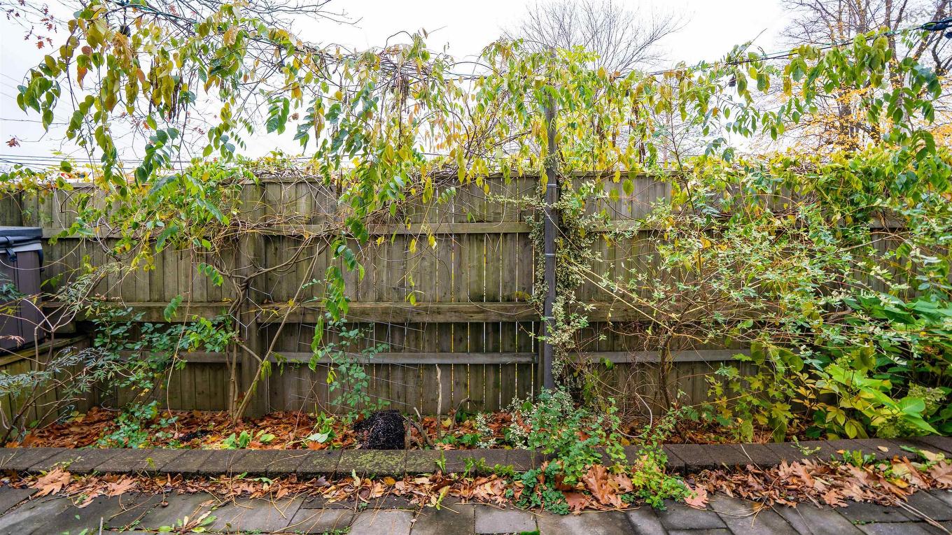 132 Prince Albert Road, Dartmouth, NS